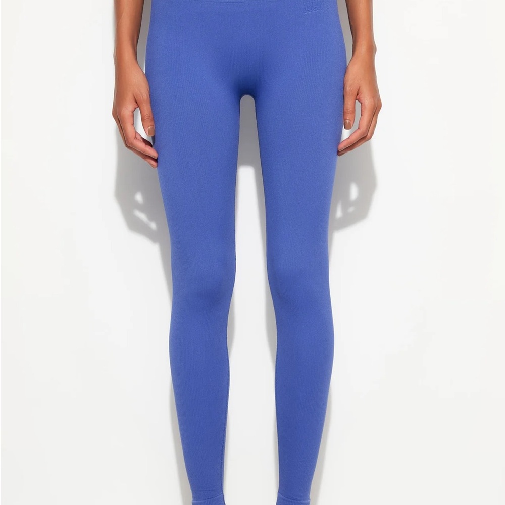 Spiritual Gangster Love Leggings 7/8 in Periwinkle